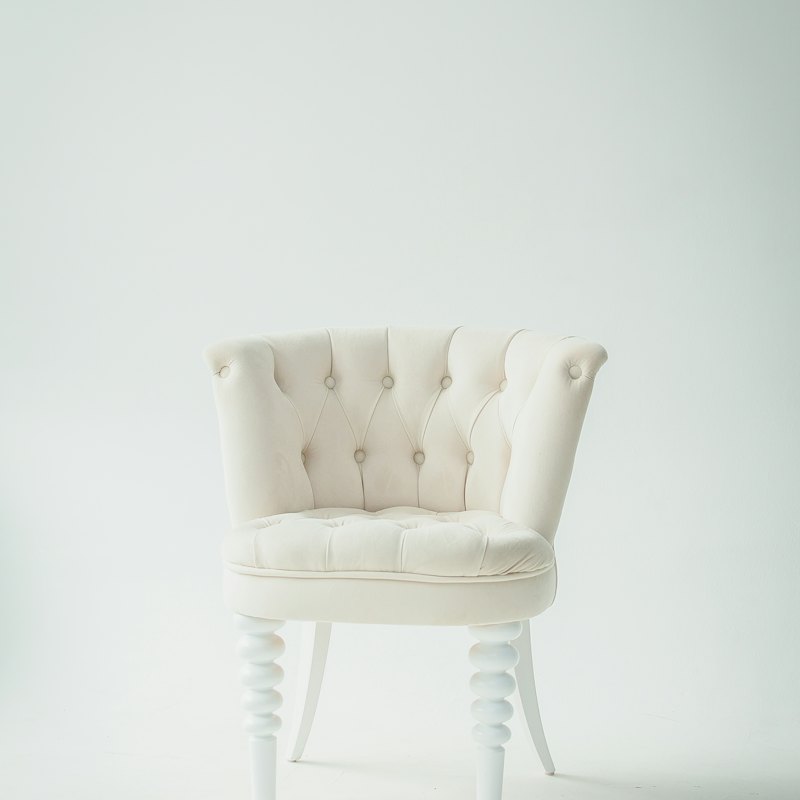 Tufted Boudoir Chair
