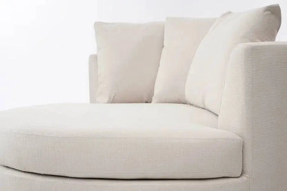 Cala Loveseat - hearthora